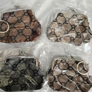 4 Kiss Lock Coin pouches